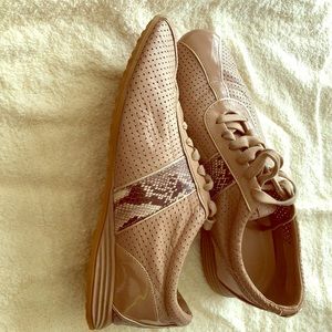 Cole Haan sneaker shoe